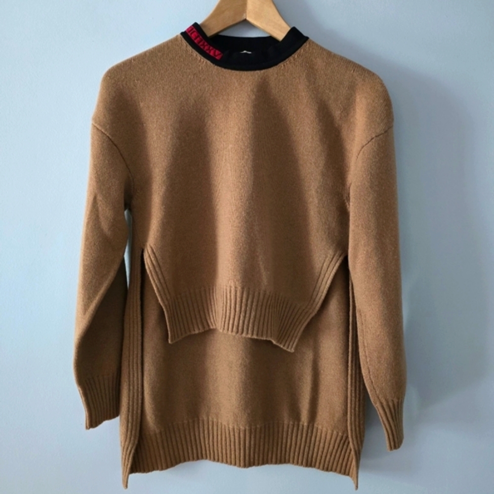 Authentic Fendi MCMXXV Logo Mock-Neck High-low Long Sleeve Cashmere Size 38 US 2